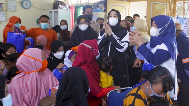 Wawali Fatmawati Rusdi meninjau PKM di Kecamatan Tallo (Ist) 