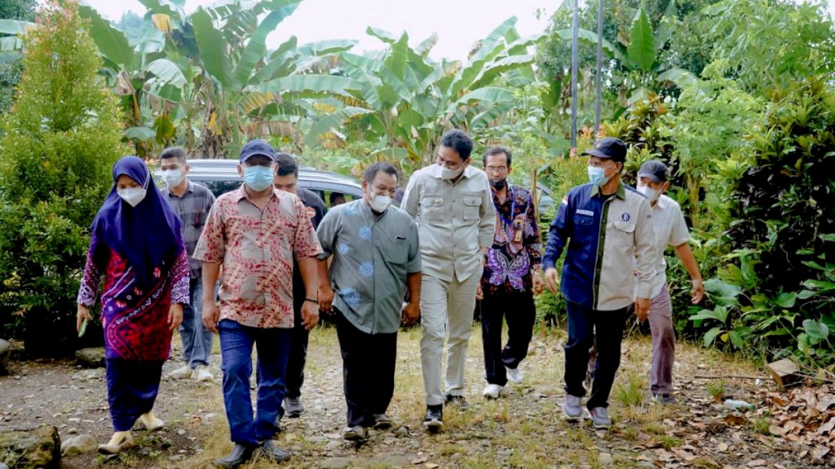 Hadirkan Sejumlah Pembicara Guru Besar, Bupati Barru Apresiasi Temu Bina Tani