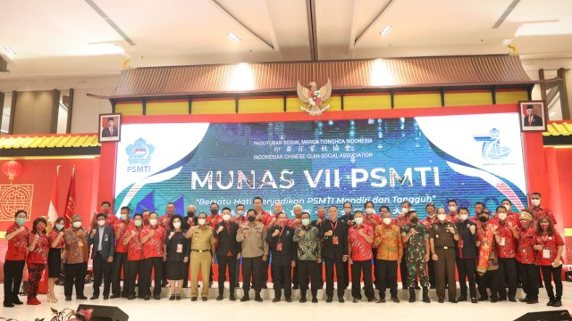 Wali Kota Makassar, Danny Pomanto, Hadiri Munas VII PSMTI, (Ist) 