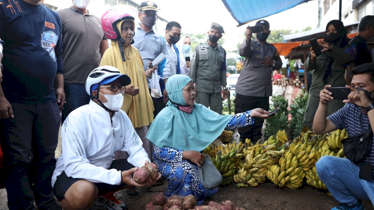 Minyak Goreng Langka, Wali Kota Danny Serukan Makassar Sehat Dengan Rebusan