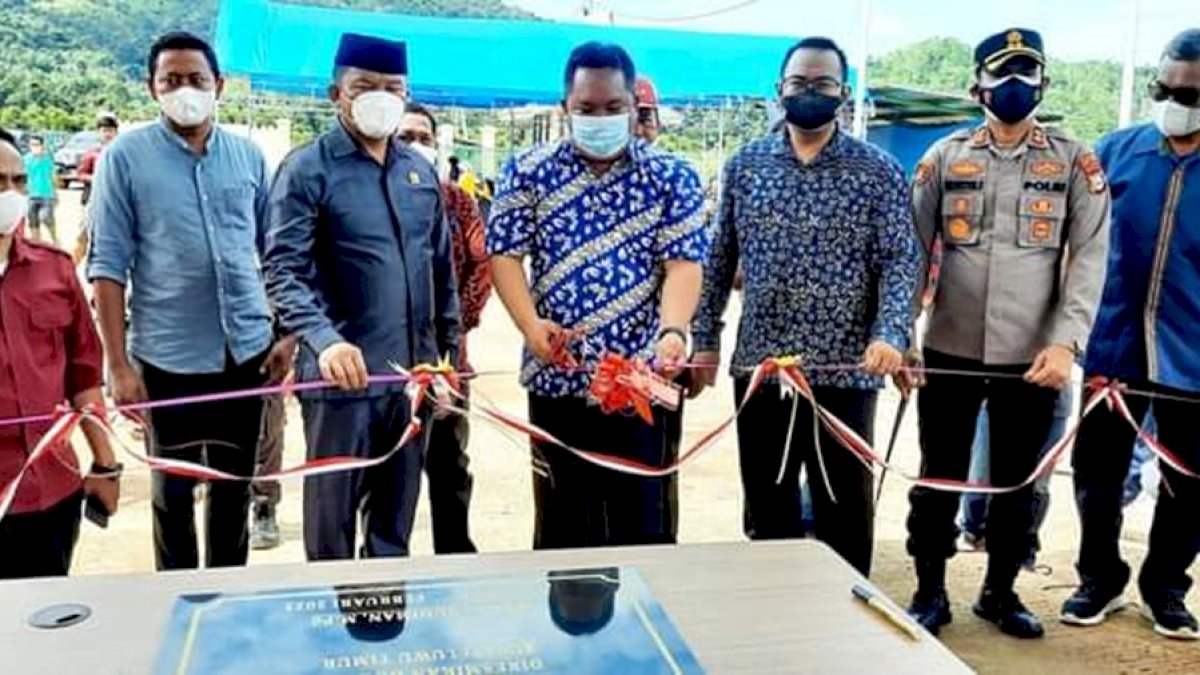 Ketua DPRD Lutim Hadiri Peresmian Pabrik Sawit di Angkona, Aripin: Mengurangi Angka Pengangguran