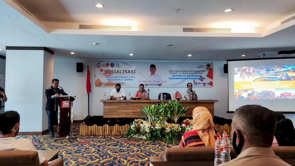 Nasir Rurung Sosialisasikan Perda Retribusi Sampah