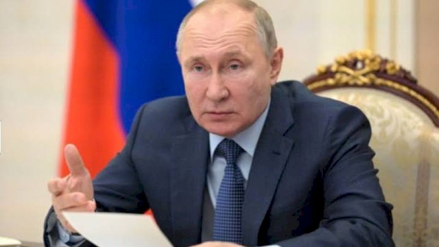 Presiden Rusia, Vladimir Putin ingatkan masa depan Ukraina dalam bahaya (iNews)