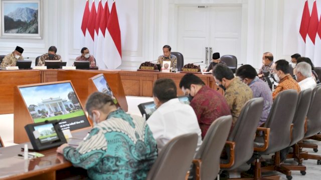 Rapat Terbatas (Ratas) mengenai Rancangan Rencana Kerja Pemerintah dan Pagu Indikatif Tahun 2023 yang dipimpin oleh Presiden RI Joko Widodo (Jokowi), (Ist) 