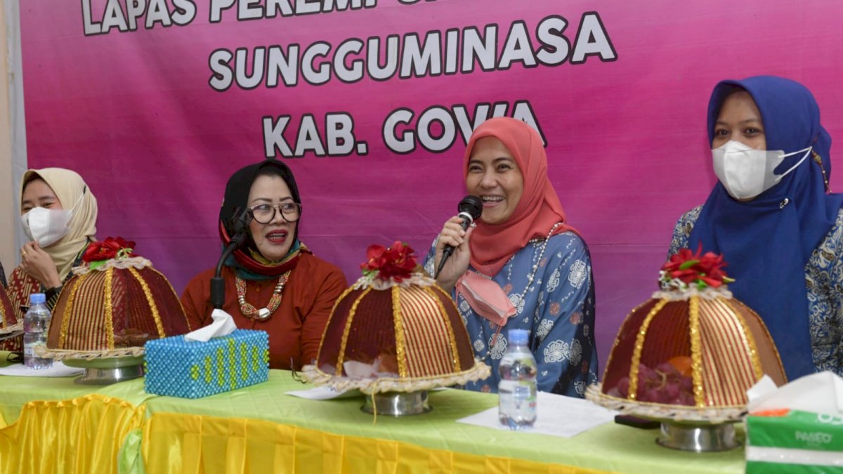 Peringati Pertambahan Usia, Aliyah Mustika Kunjungi Lapas Perempuan Sungguminasa Sambut Ramadan