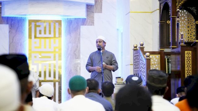 istimewa