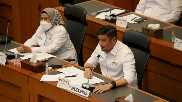Sekjen Apkasi, Adnan Purichta Ichsan saat hadiri Rapat Dengar Pendapat Umum (RDPU) bersama Badan Anggaran (Banggar) DPR RI di Gedung Nusantara II, Senayan Jakarta, Rabu (06/04/2022) lalu (dok. Pemkab Gowa)