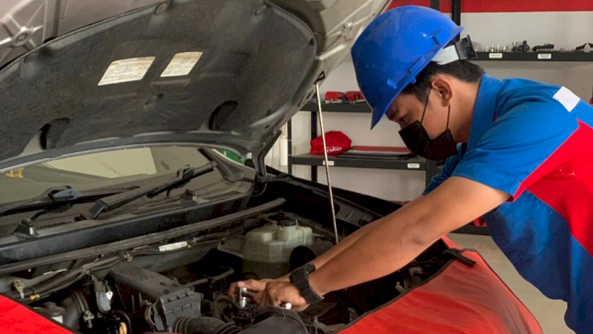 Ganti Oli Selama Ramadan di OtoXpert Kalla Automotive Hanya Rp299 Ribu