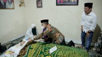 Wali Kota Danny Pomanto Melayat Kerumah Duka Ayahanda Sekda Kota Makassar.