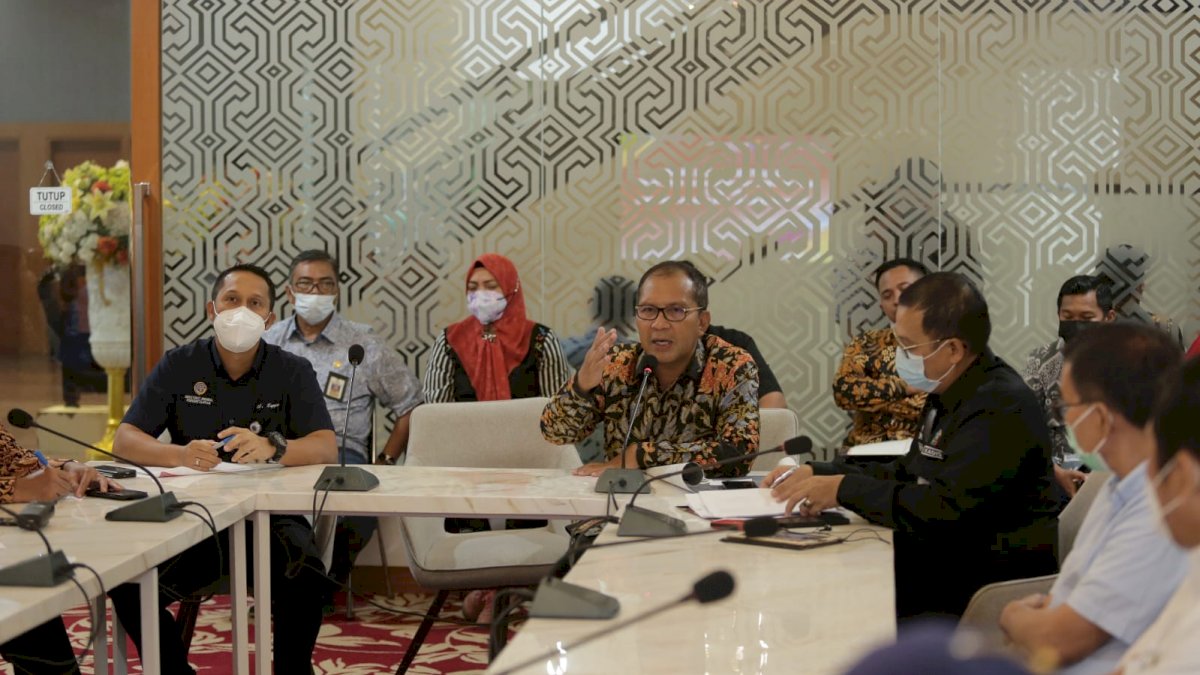 Pemkot Makassar-BPKA Konsultasi Publik Ulang Rencana Pembangunan Jalur Kereta Api Makassar Pare-pare