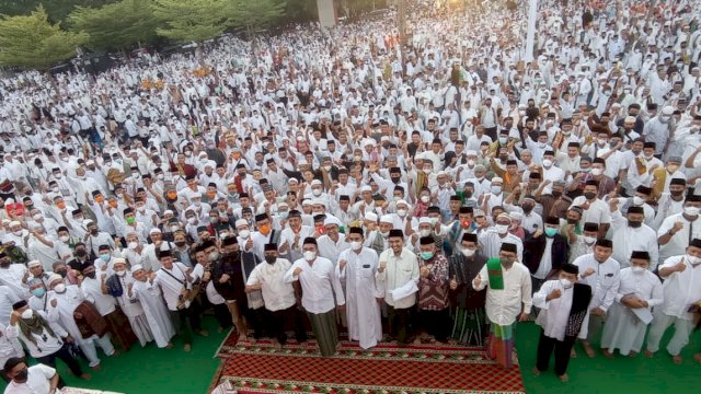Gerakan Shalat Subuh Berjamaah Pemkot Makassar (Ist) 
