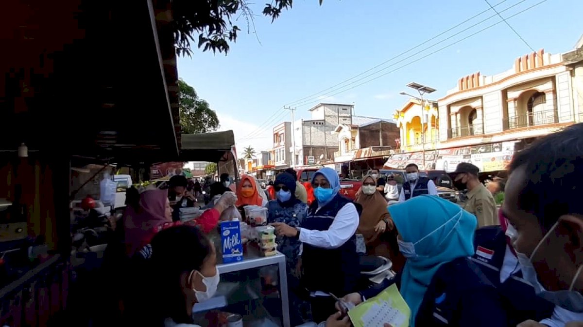 31 Sampel Makanan Uji Laboratorium, Balai Besar POM Pastikan Makanan dan Takjil di Barru Aman