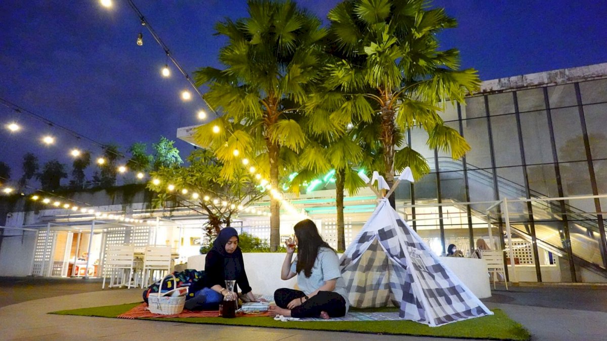 Ngabuburit di Rooftop NIPAH Park, Bisa Piknik Sambil Dengar Live Musik Jazz