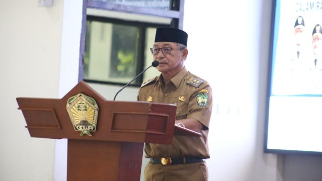 Wakil Bupati Gowa, Abd Rauf Malaganni saat menghadiri pertemuan penguatan kemitraan kampung KB dan pemberdayaan kelompok masyarakat di Kampung KB (dok. Pemkab Gowa)