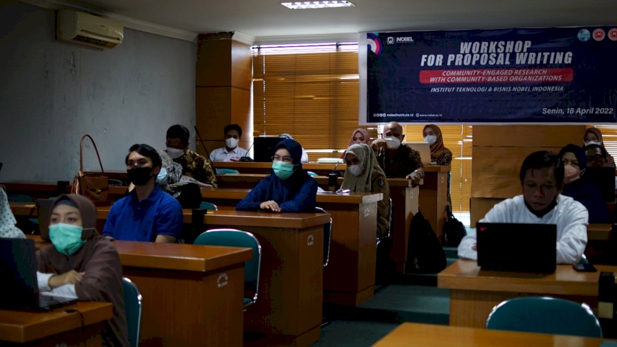 Nobel Indonesia Perkuat Kemampuan Penelitian Dosen