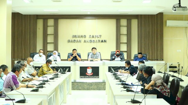 DPRD Makassar Minta Ada Penurunan PPTI dari KIMA