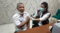 Bersama Petugas Puskesmas Pampang, Perumda Pasar Makassar Gelar Percepatan Vaksinasi Booster Bagi kalangan ASN DAN Non ASN
