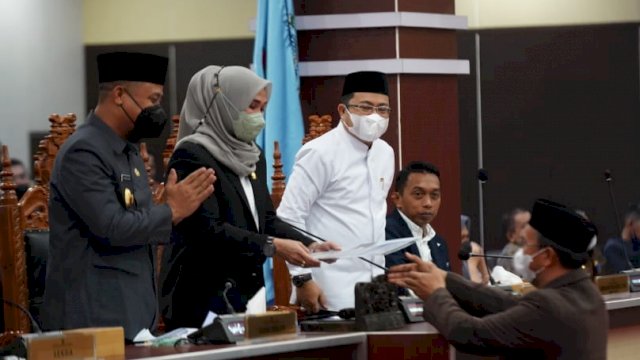 istimewa