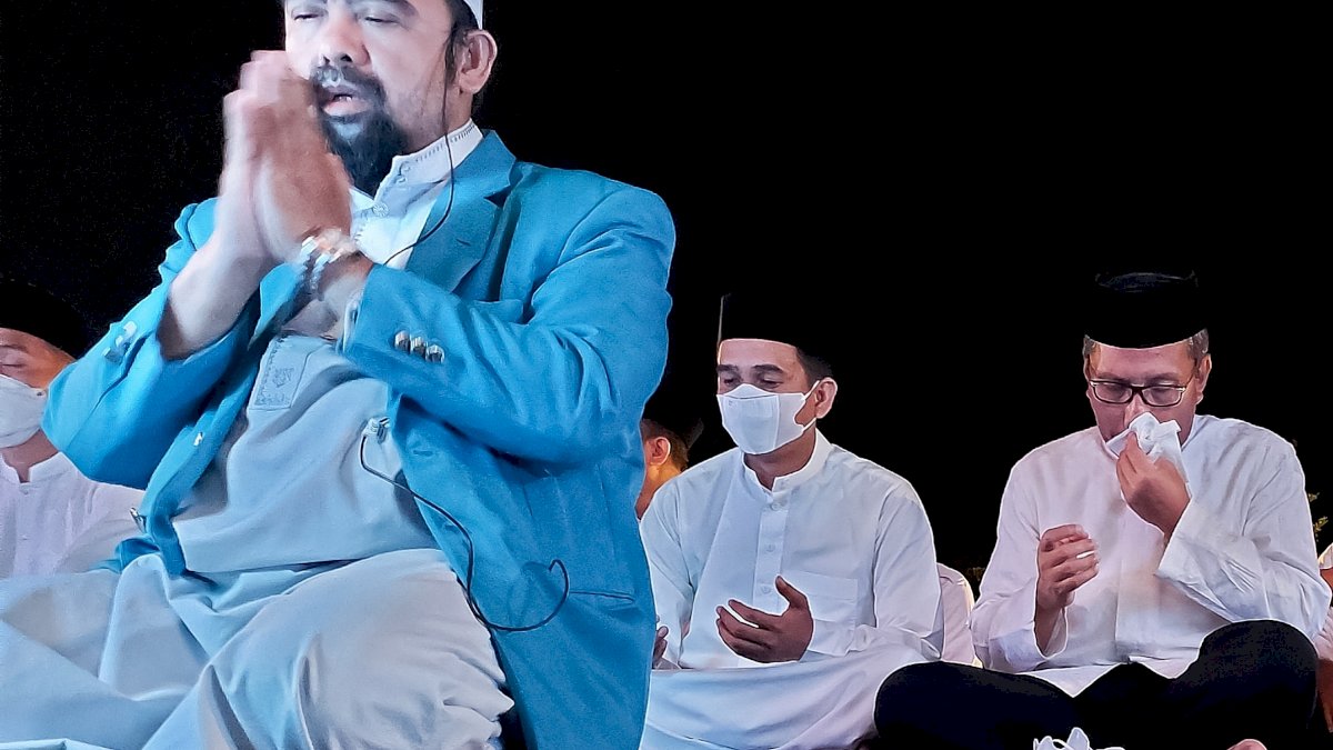 Rudianto Lallo Aja Umat Muslim Sempurnakan Puasa dengan Menunaikan Zakat