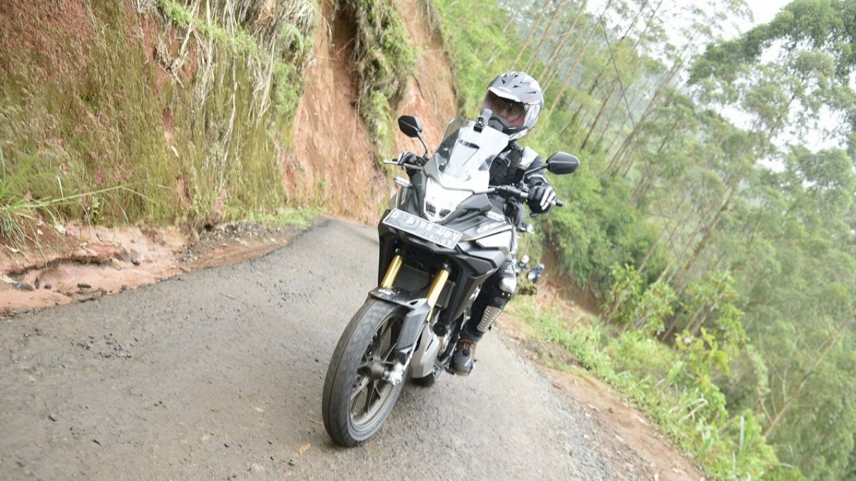 Mau Mudik? Jangan Lupa Cek 3 Hal Penting Berkendara Aman Bersama Keluarga