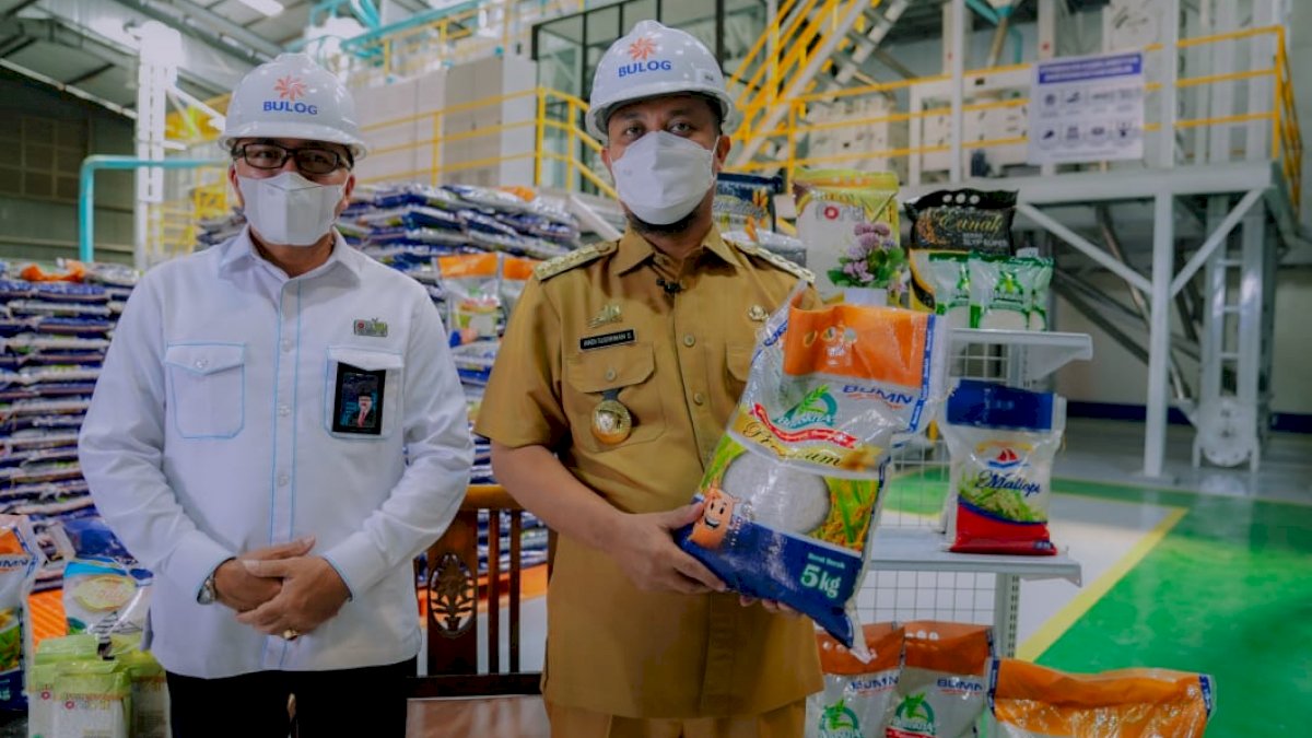 Gubernur Andalan Ungkap 50 Persen Beras Petani Sulsel Suplai Kebutuhan Bulog Nasional