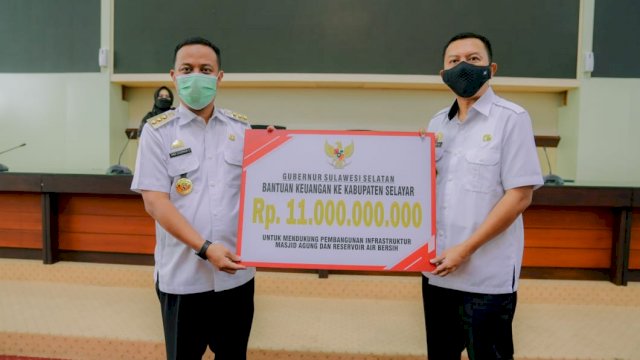 istimewa