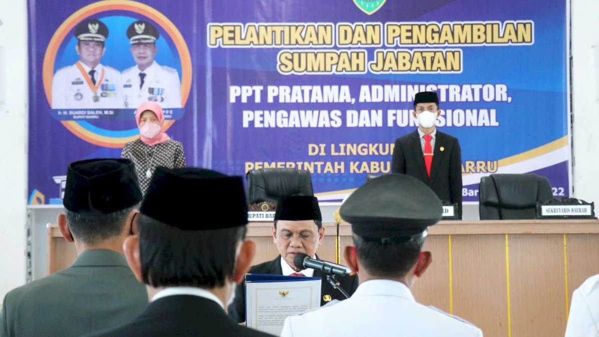 Lakukan Mutasi Jelang Lebaran, Bupati Barru: Motivasi Tingkatkan Kapasitas Pelayanan