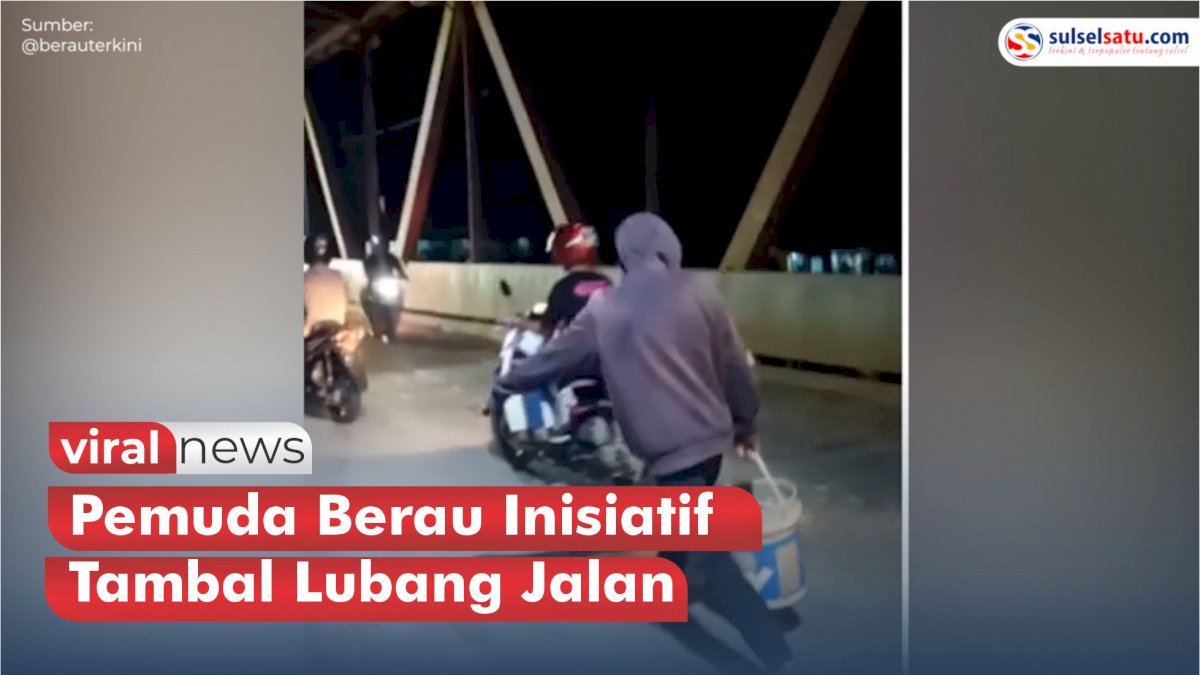VIDEO: Pemuda Berau Inisiatif Tambal Lubang Jalan di Jembatan Sbl Tuai Pujian