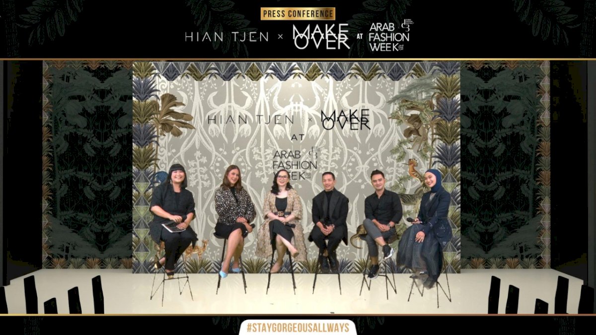 Tampil Cantik Saat Ramadan Ala Hian Tjen dan Make Over di Runway Arab Fashion Week