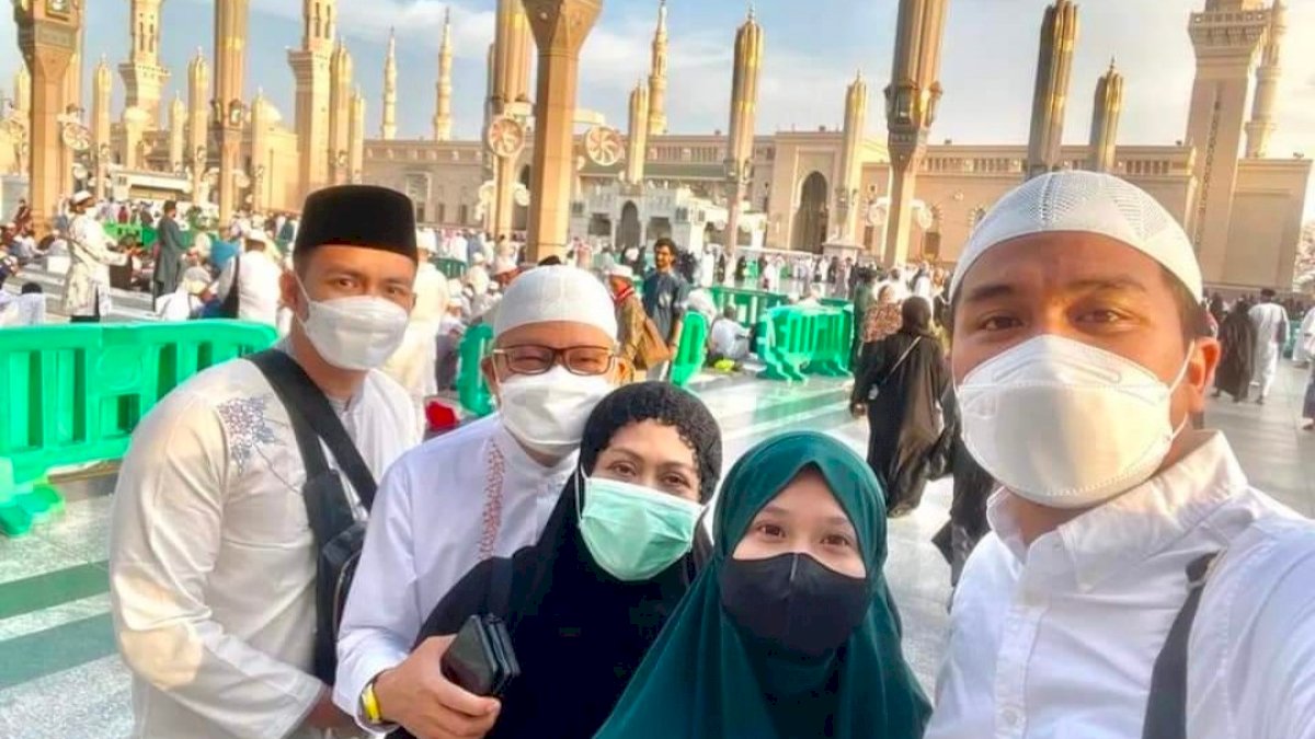 Taufan Pawe Panjatkan Doa di Masjid Nabawi Untuk Kesehatan Masyarakat Parepare