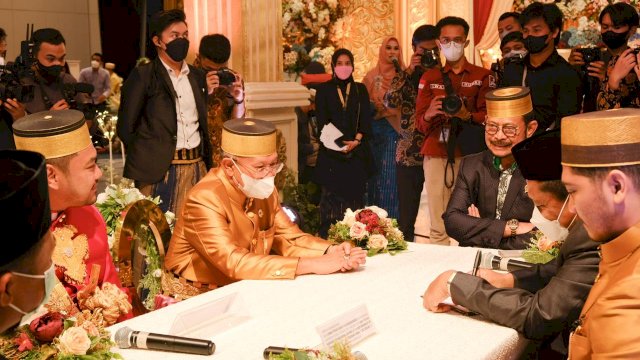 Mentri Pertanian Syahrul Yasin Limpo terlihat hadir menyaksikan akad Nikah anak kandung Bupati Jeneponto (Int)