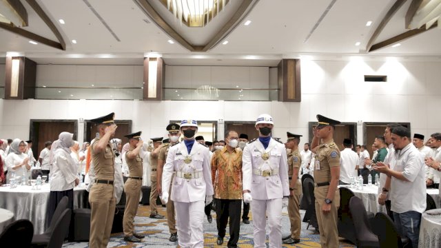 istimewa