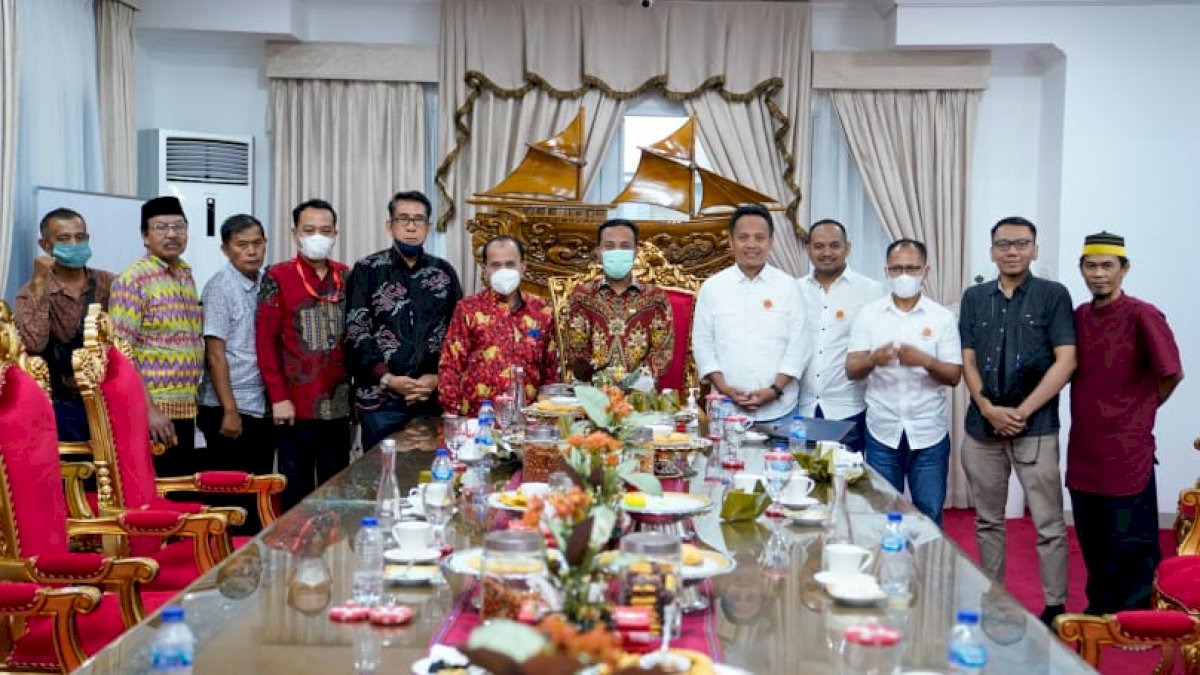 Kerukunan Keluarga Luwu Raya Temui Gubernur Sulsel, Ini Yang Dibicarakan
