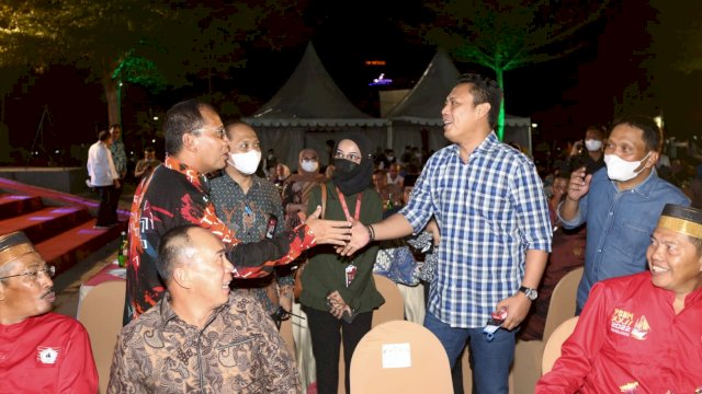 istimewa