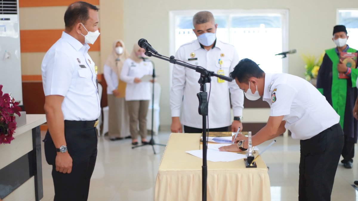 Camat Tallo Dilantik Sebagai Pejabat Pembuat Akta Tanah