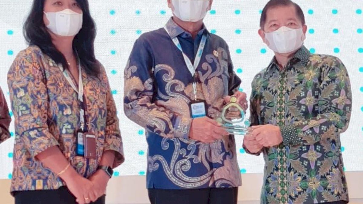 Bappenas Beri Penghargaan Atas Inovasi Air Minum dan Sanitasi Kabupaten Barru