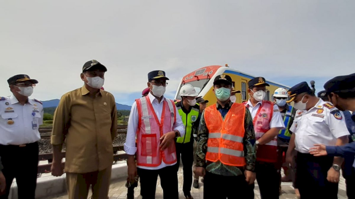 Geliat Wisata Baru, Menhub Sebut Oktober Operasi Perdana Kereta Api di Barru