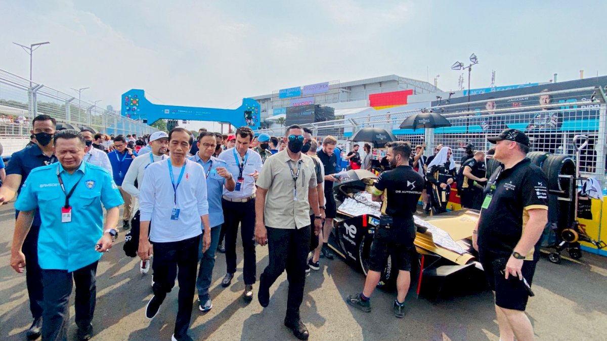 Budi Arie Setiadi Sebut Masyarakat Indonesia Masih Ingin Jokowi Nyapres