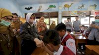Cegah Stunting, DKP-TP PKK Makassar Ajak Siswa SD Jajan Sehat