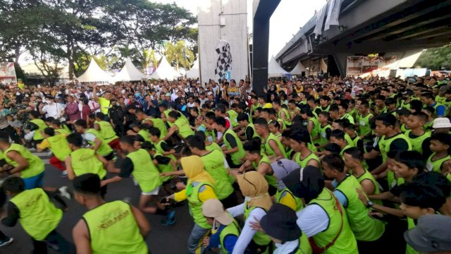 Pelari yang ikut dalam acara Kapolrestabes Makassar Cup 2022 (dok. Kalla Toyota)