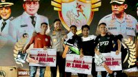 Hadiah 9 Unit Motor Benelli Diserahkan Kepada Pemenang Lomba Lari Kapolrestabes Makassar Cup 2022