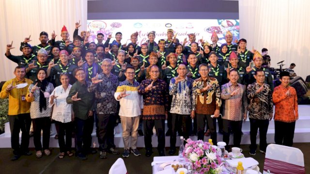 istimewa