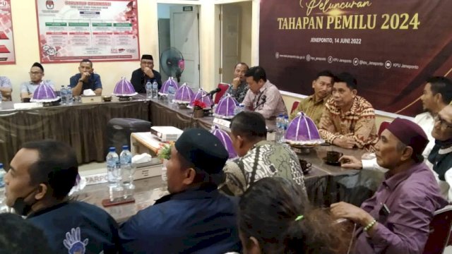 Suasana di Kantor KPU Jeneponto saat peluncuran tahapan penyelenggaraan pemilu 2024 (Dedi)