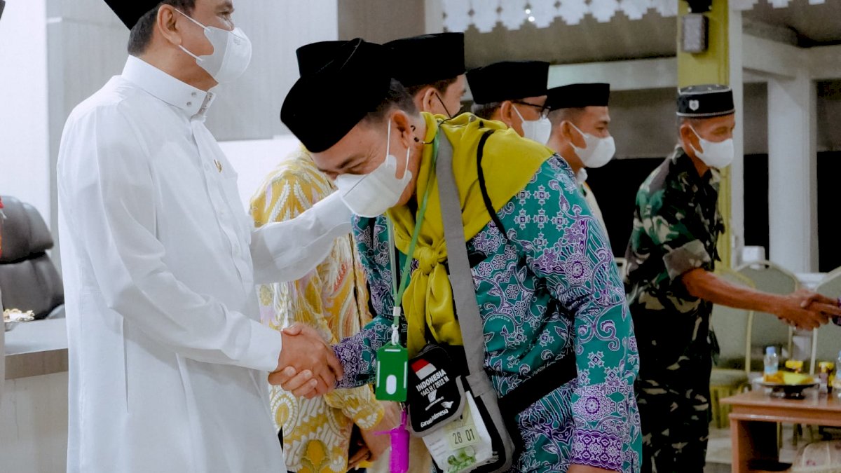 2 Tahun Terhenti, Jemaah Calon Haji Barru Dilepas Bupati
