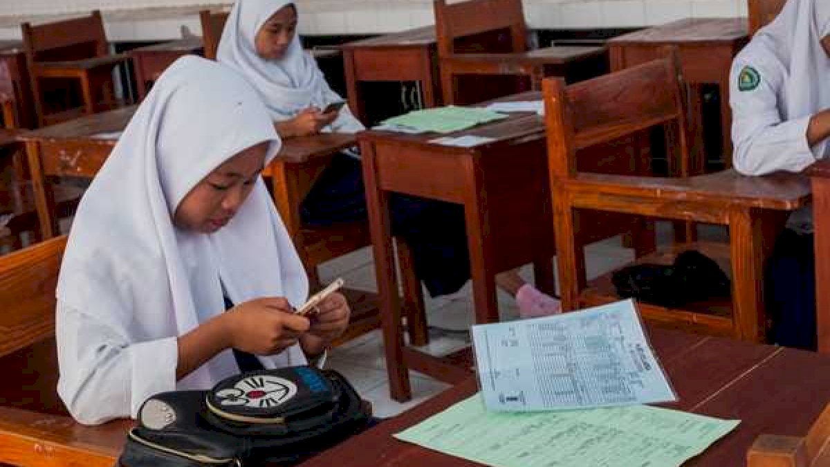 Terlambat Terbitkan Ijasah, Calon Siswa Terancam Tidak Bisa Melanjutkan Pendidikan