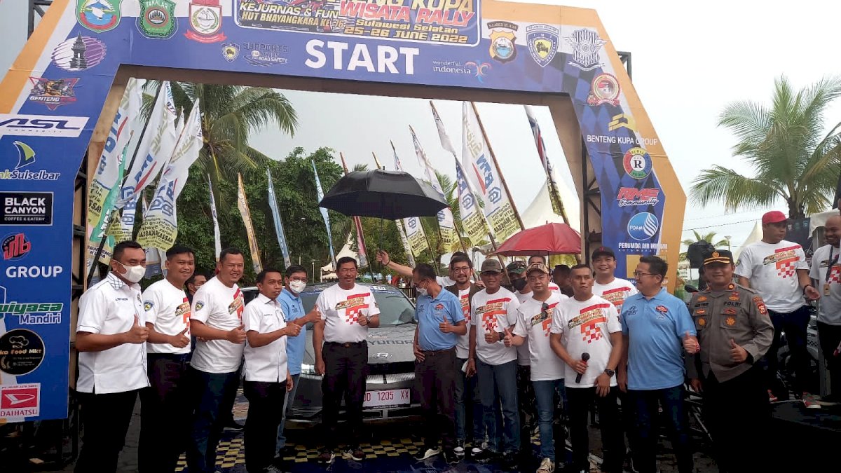 Kapolda Sulsel Lepas 115 Mobil Peserta Kejurnas Benteng Kupa Rally Wisata