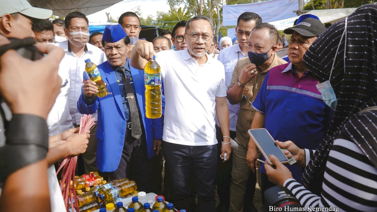 Zulkifli Hasan Pastikan Fokus Penurunan Harga Migor Tak Hanya di Pulau Jawa