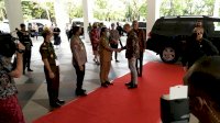 Andi Sudirman Bersama Kapolda Sulsel Sambut PM Australia Anthony Albanese di Kantor Gubernur