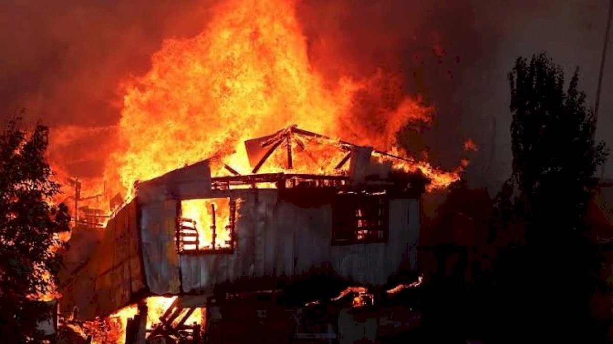 Damkar Makassar Catat Kasus Kebakaran Sebanyak 47 Hingga April 2022