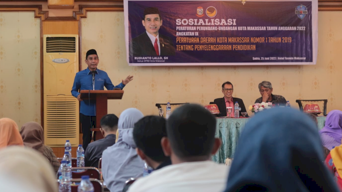 Ketua DPRD Makassar Rudianto Lallo Sosialisasi Perda Tentang Penyelenggaraan Pendidikan